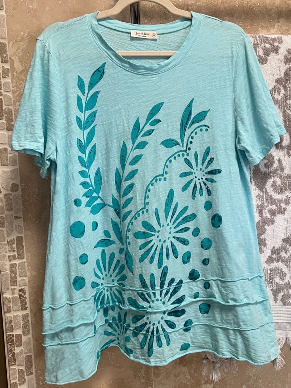 Jesx & Jane Aqua Floral Short Sleeve Women's Top Sz M